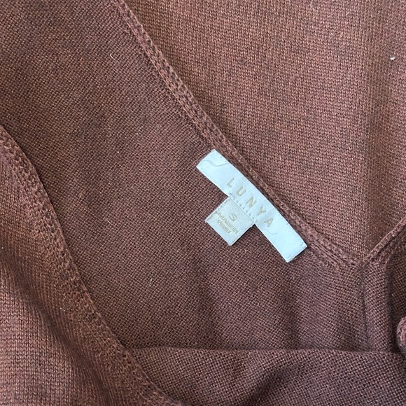 ⬇️ LUNYA alpaca and pima cotton romper, size SM - Picture 5 of 9